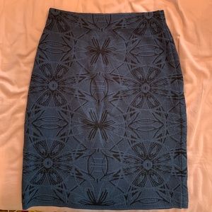EUC Missoni knit blue/black stretchy skirt